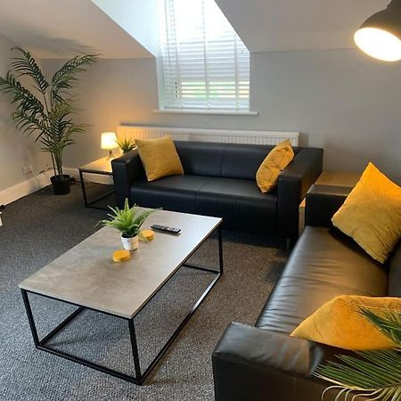 Fantastic Large 2 X Bedroom Flat, Free Parking Sale Extérieur photo