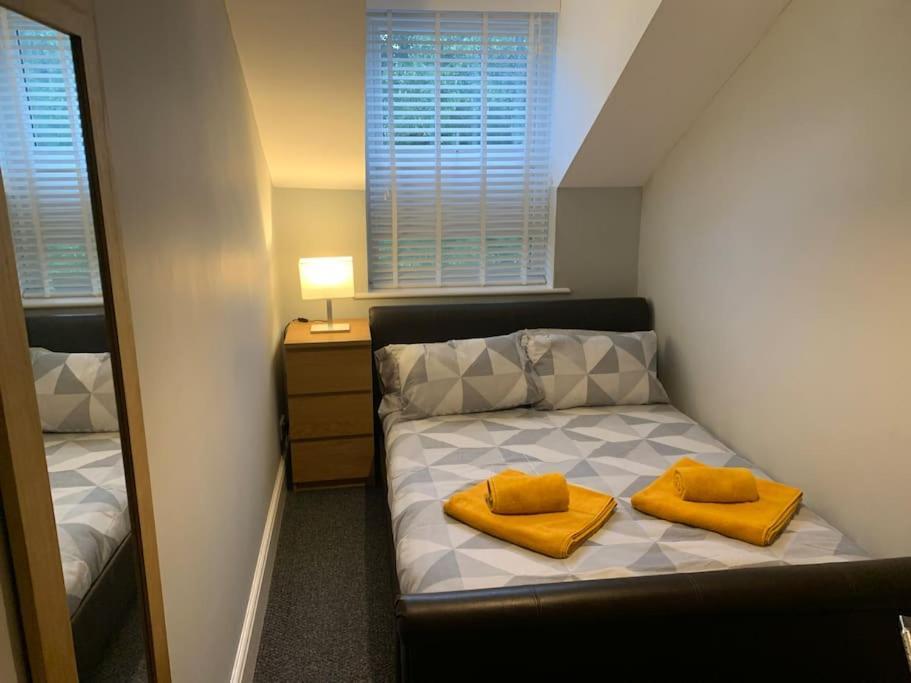 Fantastic Large 2 X Bedroom Flat, Free Parking Sale Extérieur photo