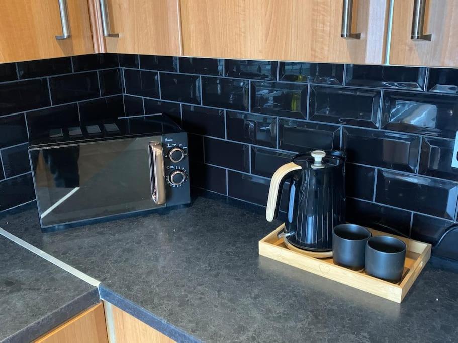 Fantastic Large 2 X Bedroom Flat, Free Parking Sale Extérieur photo