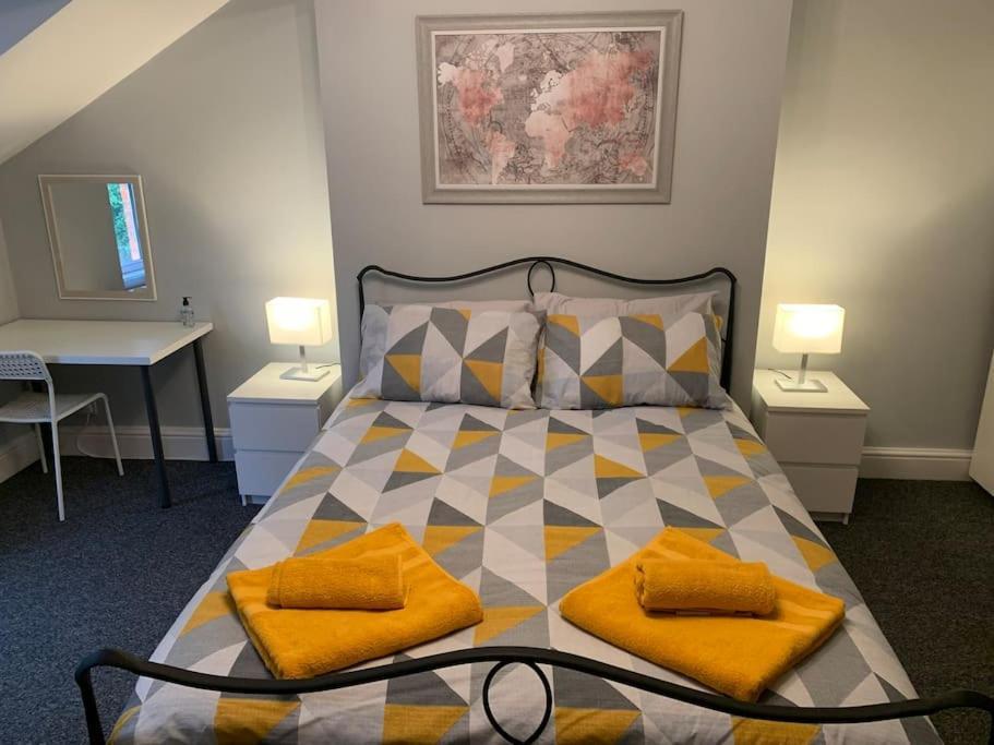 Fantastic Large 2 X Bedroom Flat, Free Parking Sale Extérieur photo